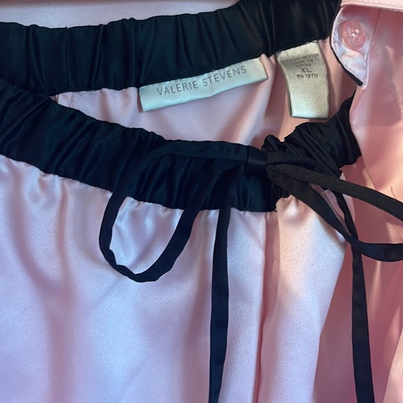 Valerie Stevens 2 piece silky pajama set pants and tops pink and black XL - Picture 6 of 12